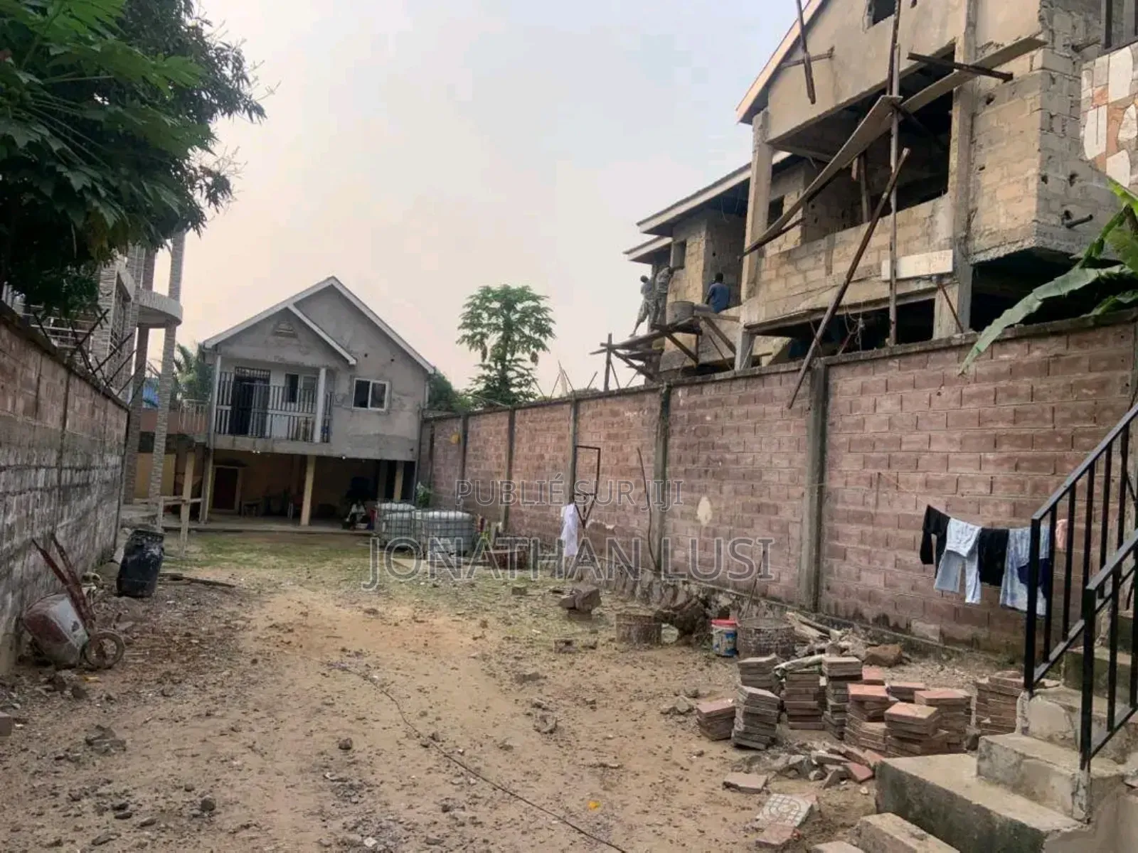 3chbre Appartement dans Ami Du Kivu, Ngaliema à Vendre