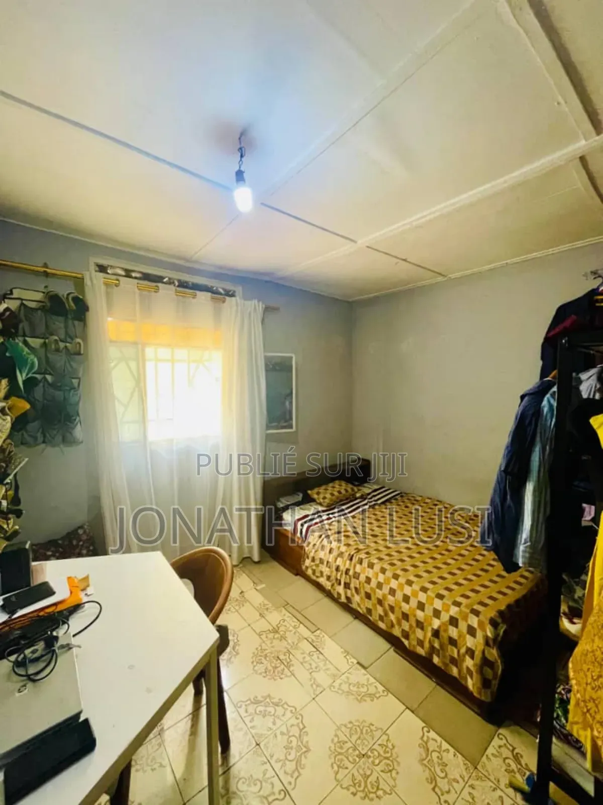 3chbre Maison dans Mont-Ngafula à Vendre