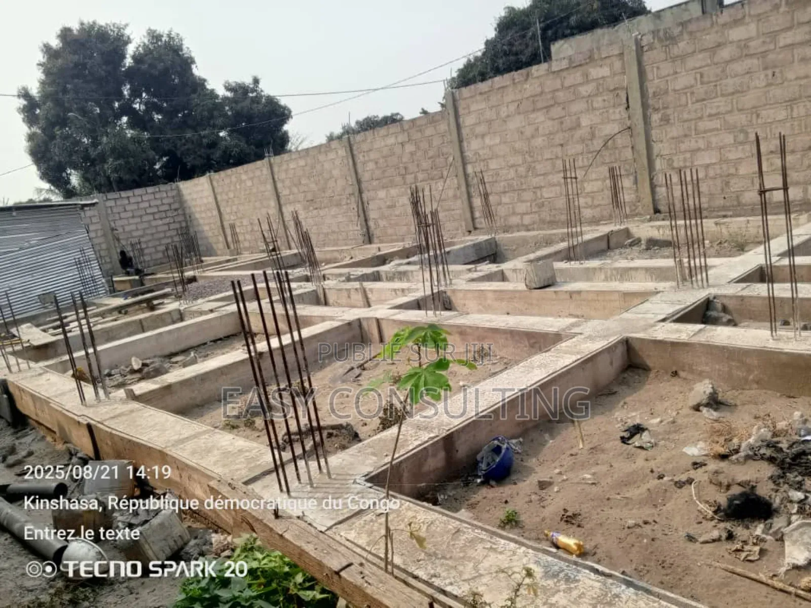 Terrain À Vendre À Terre Jaune Commune De N'sele