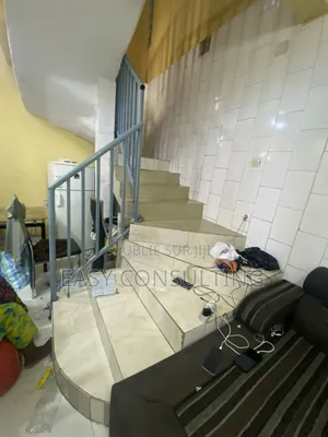 3chbre Villa dans Matete à Vendre