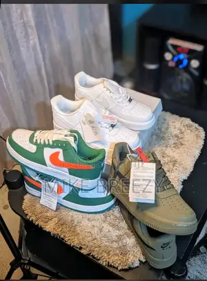 Photo - Boutique D’Habillement Les Histoires D Haute Qualité Livraison Gratuit