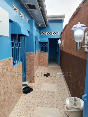 2chbre Villa dans Loya, Selembao à Vendre