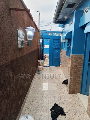 2chbre Villa dans Loya, Selembao à Vendre