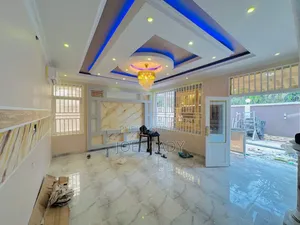 5chbre Villa dans Empire Supreme, Ngaliema à Louer