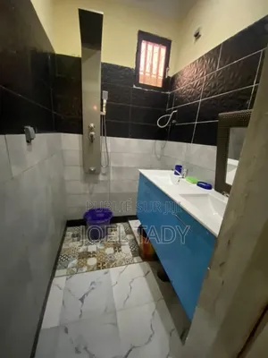 3chbre Maison dans Empire Supreme, Ngaliema à Vendre