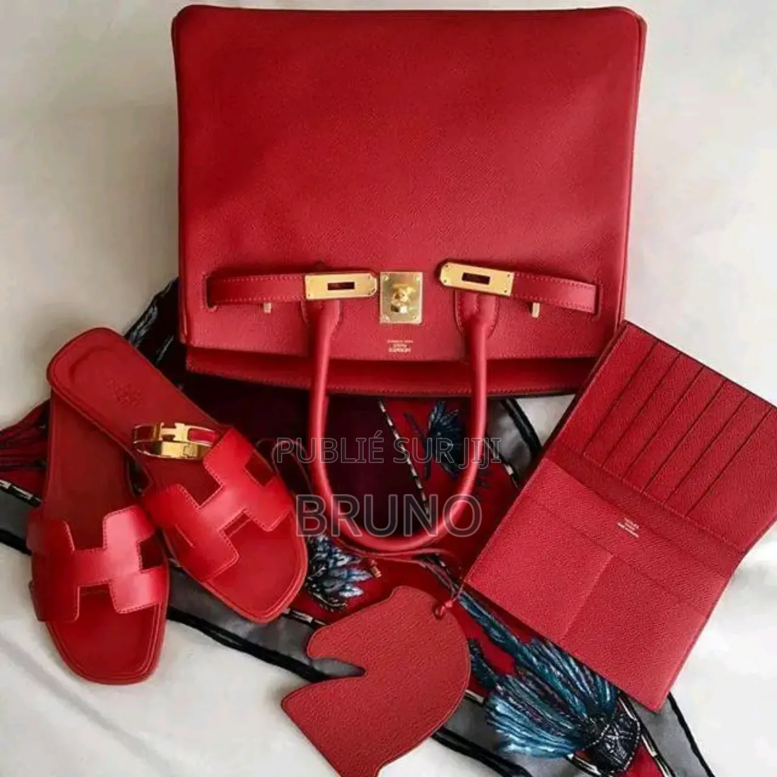 Les Sacs Avec Chaussures