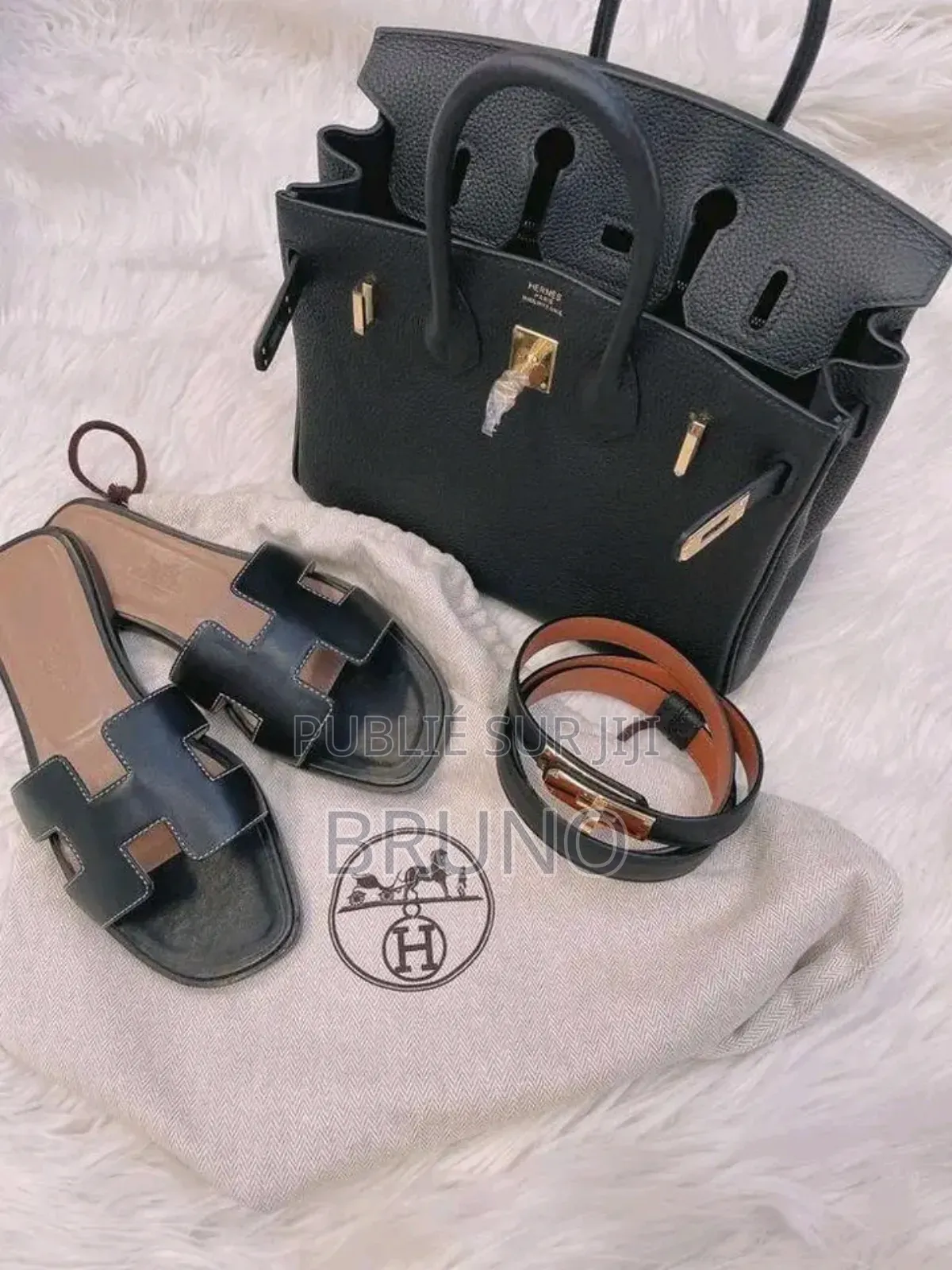 Les Sacs Avec Chaussures