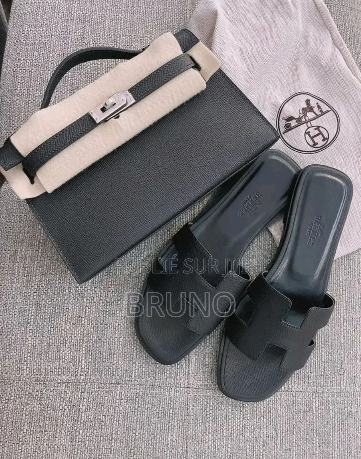 Les Sacs Avec Chaussures