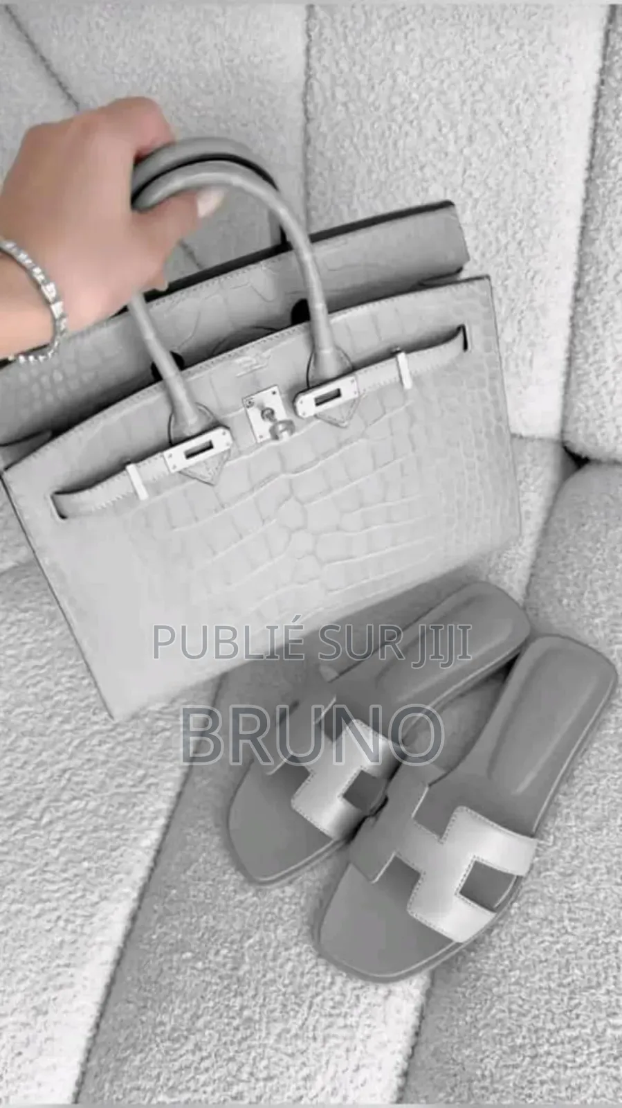 Les Sacs Avec Chaussures