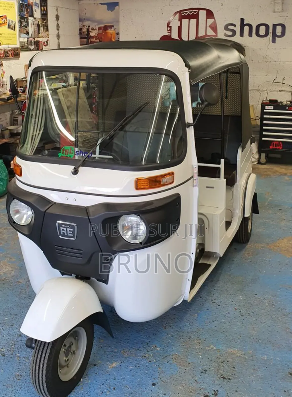 New TVS King Cargo 2025 Blanc