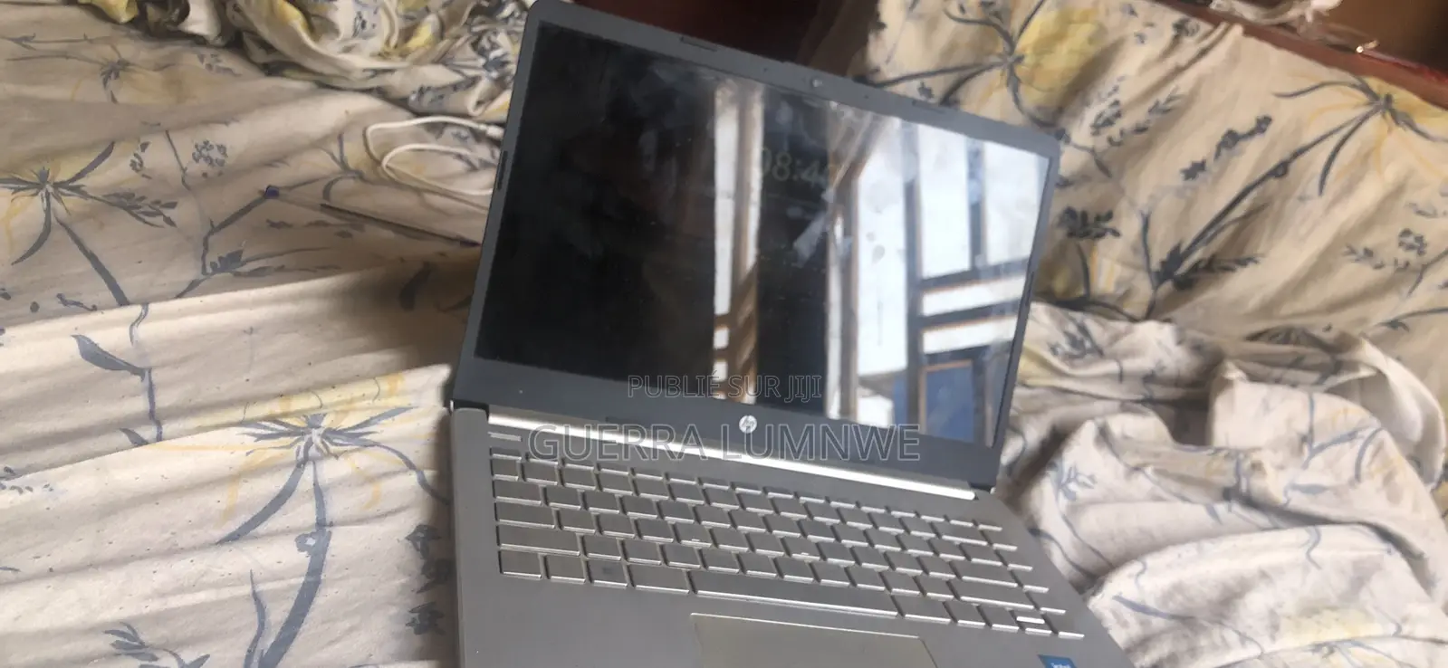 Ordinateur Portable HP 15-F272wm 16GB Intel Core I5 eMMC 256GB