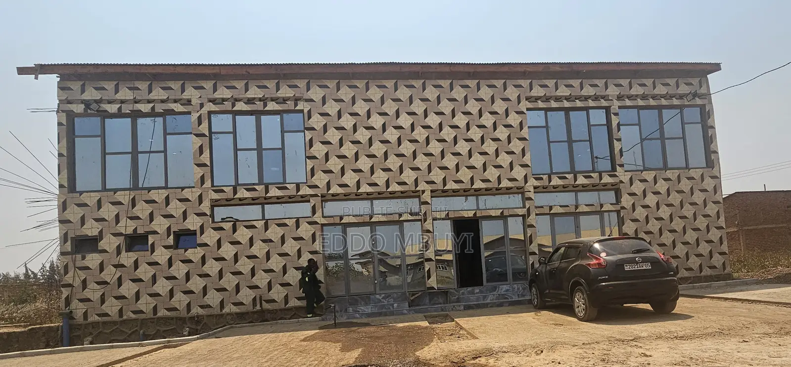 Bâtiment À Louer / Météo / Faustin