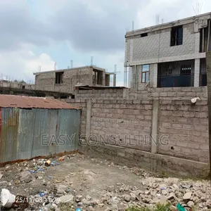 Vente D’Une Parcelle Vide – Limete (1 Ère Rue Funa Forgeron)