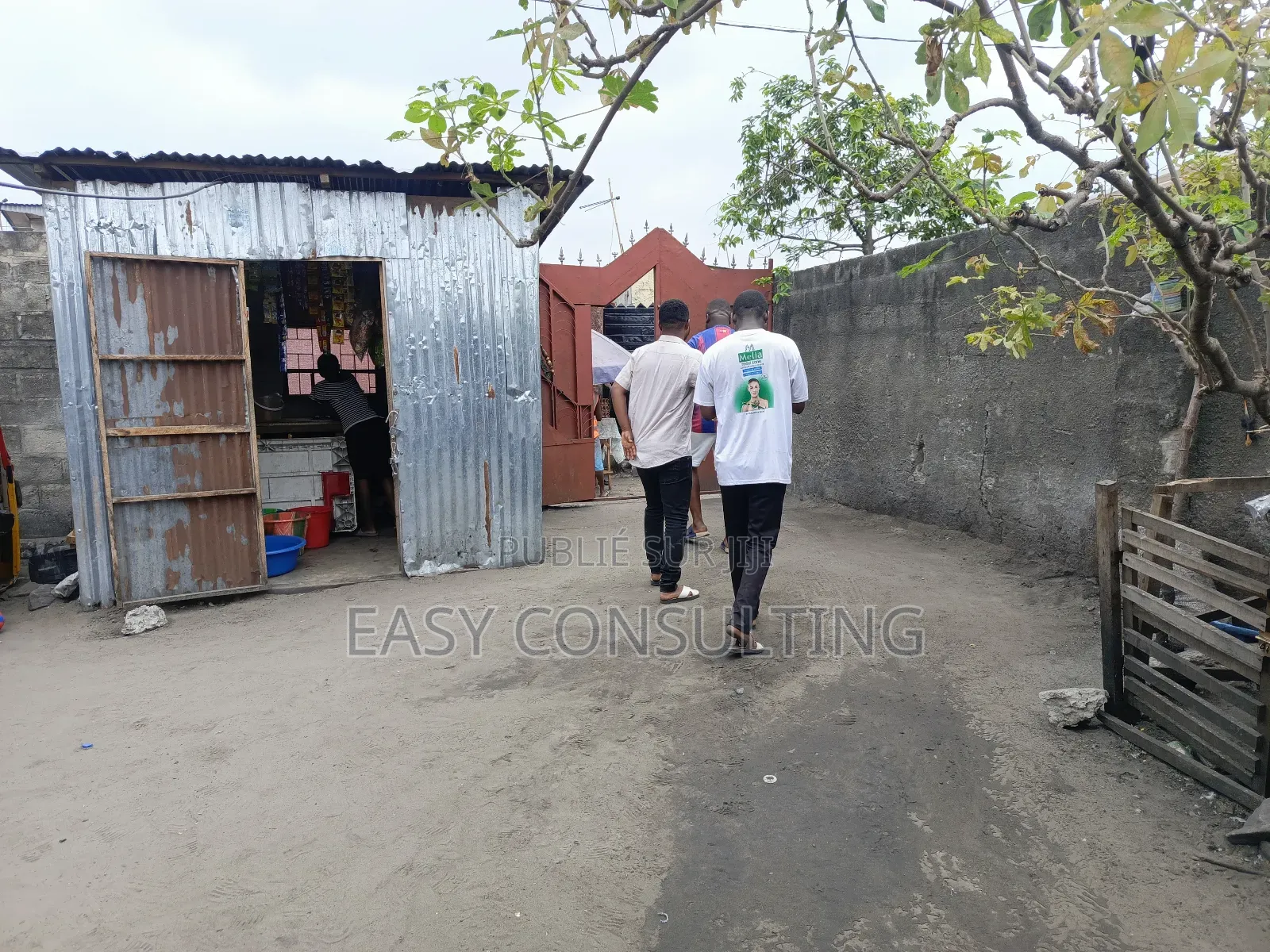 2chbre Villa dans Q9, Ndjili à Vendre