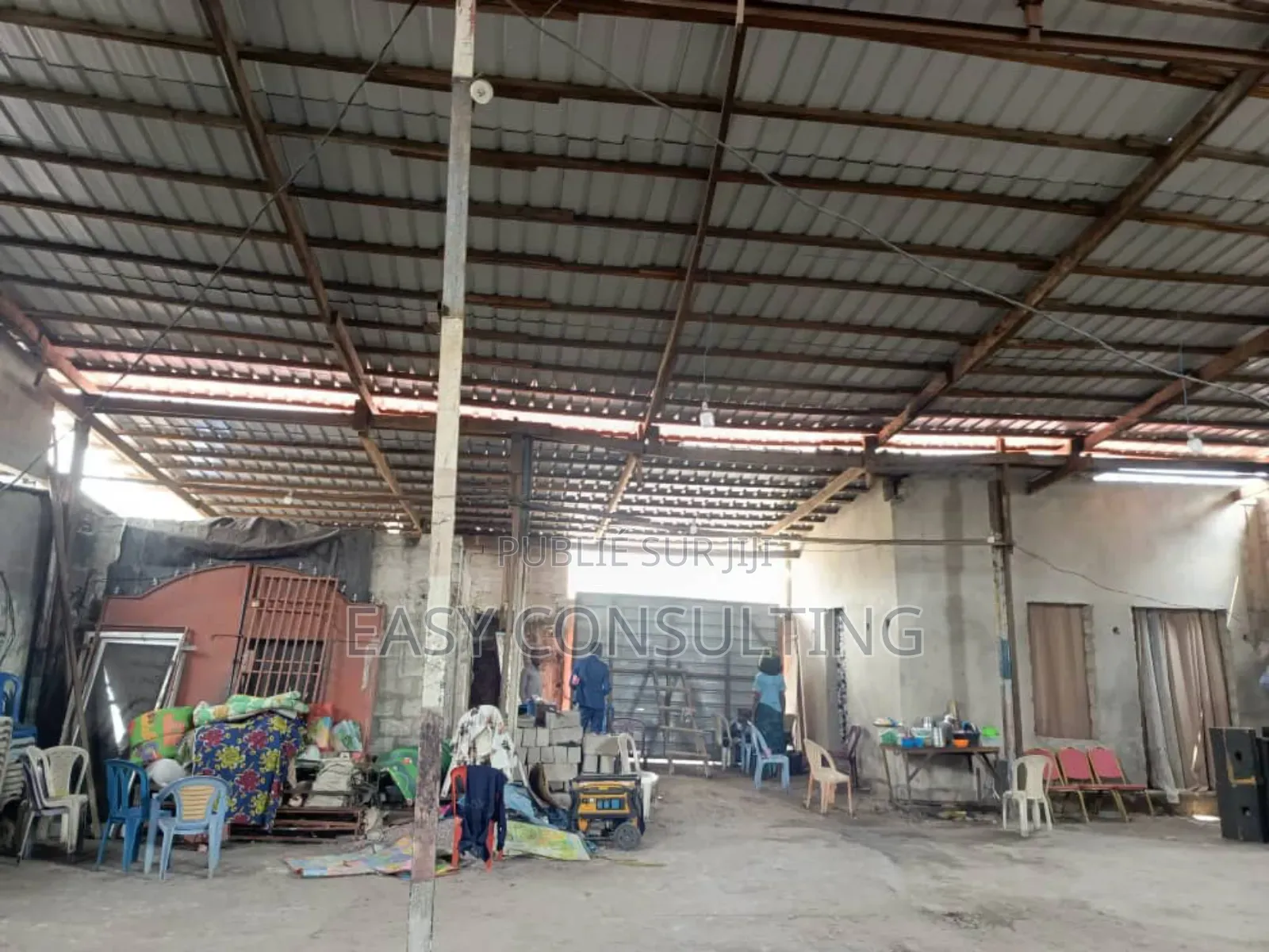 Parcelle Sur Boulevard Lumumba Au Q/ Efobank C/N'sele