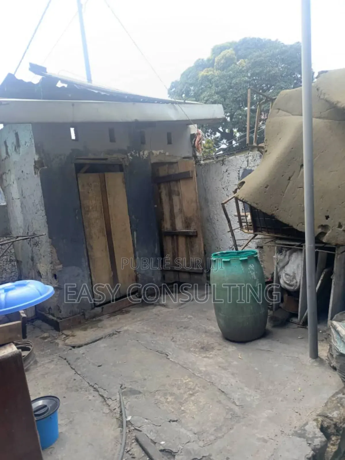 2chbre Villa dans Réf. Bokassa Kasaï, Barumbu à Vendre