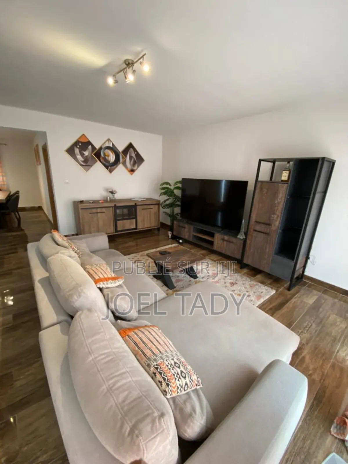 Furnished 3chbre Villa dans Empire Supreme, Kinshasa (commune) à Louer