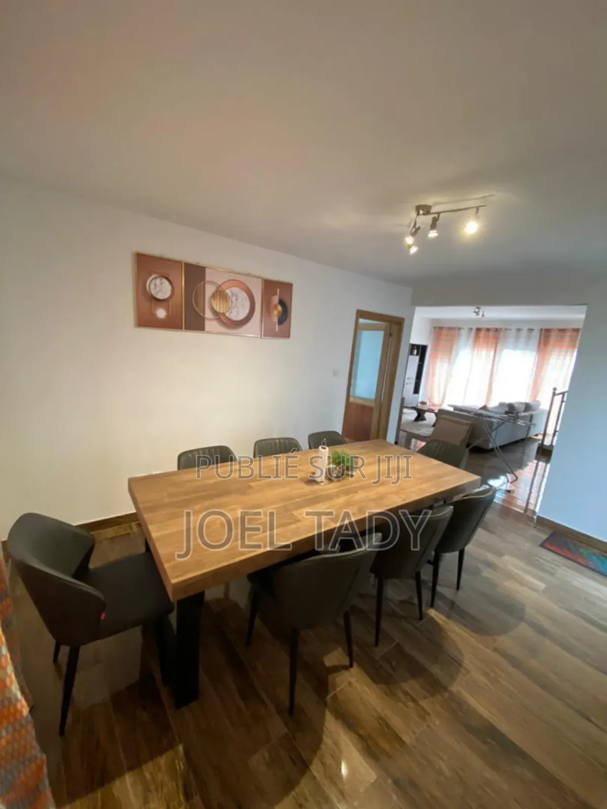 Furnished 3chbre Villa dans Empire Supreme, Kinshasa (commune) à Louer