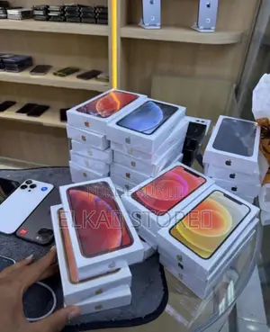 New Apple XR 64 GB Black