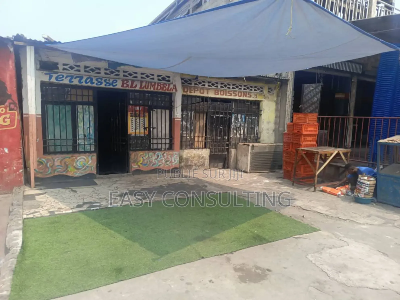 1chbre Villa dans Q1, Ndjili à Vendre