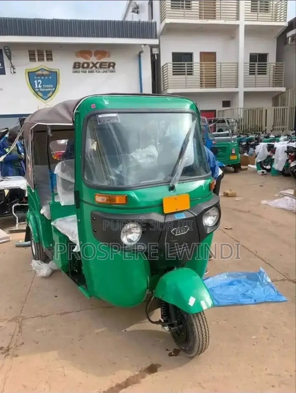 New Bajaj RE 2025 Blue