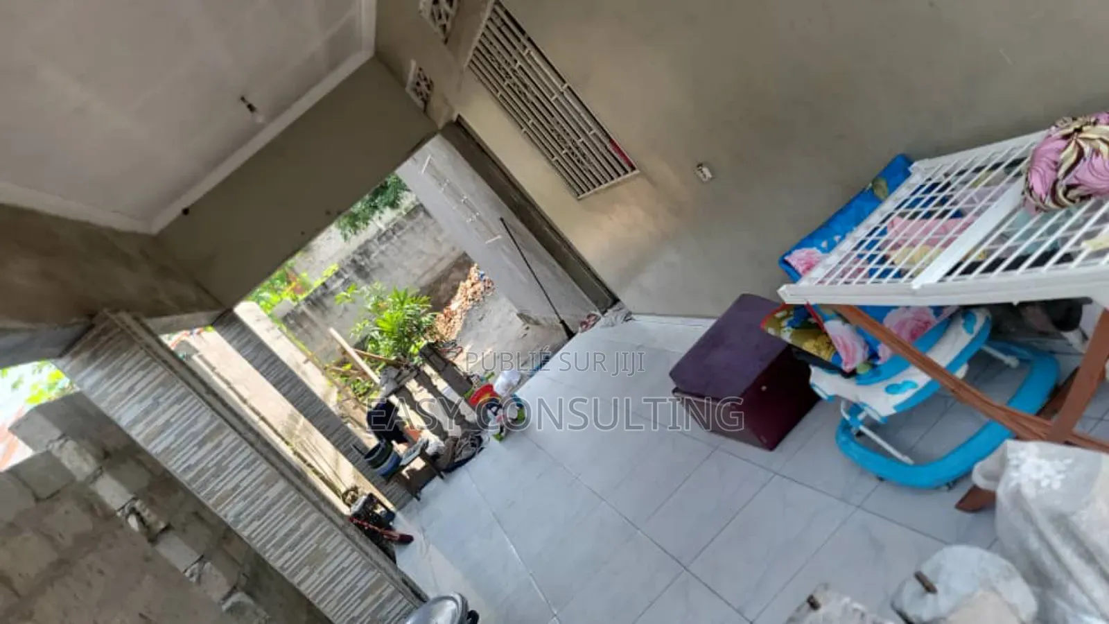 3chbre Villa dans Bât, Nsele à Vendre