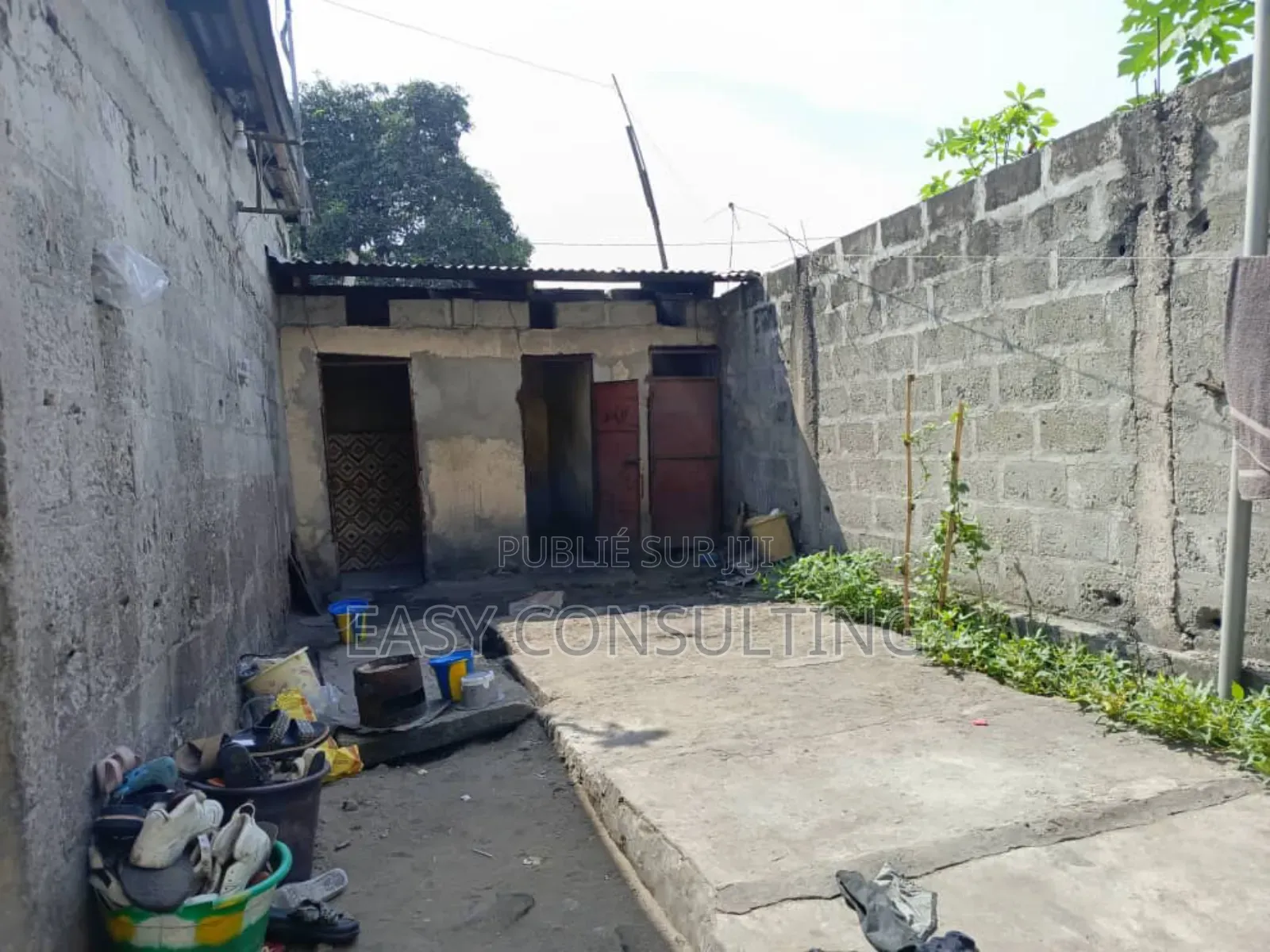 2chbre Villa dans Q13, Ndjili à Vendre