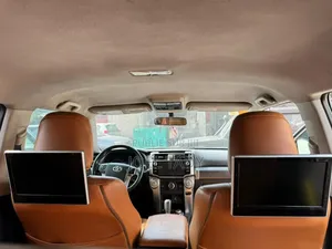 Toyota 4-Runner Trail 4dr 4x4 (4.0L 6cyl 5A) 2016 Gris