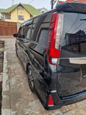 Toyota Noah 2021 Black