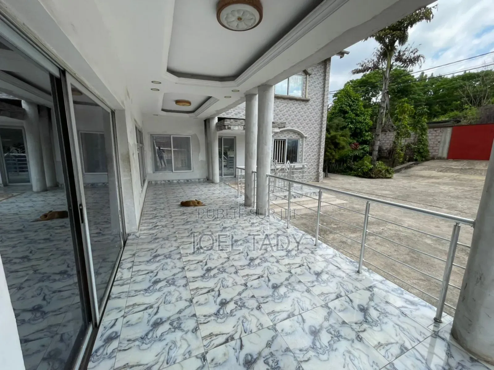 4chbre Duplex dans Empire Supreme, Ngaliema à Vendre