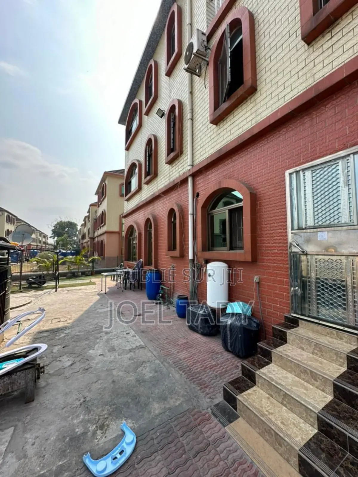 5chbre Villa dans Empire Supreme, Ngaliema à Vendre