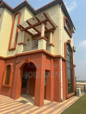 5chbre Villa dans Empire Supreme, Ngaliema à Vendre