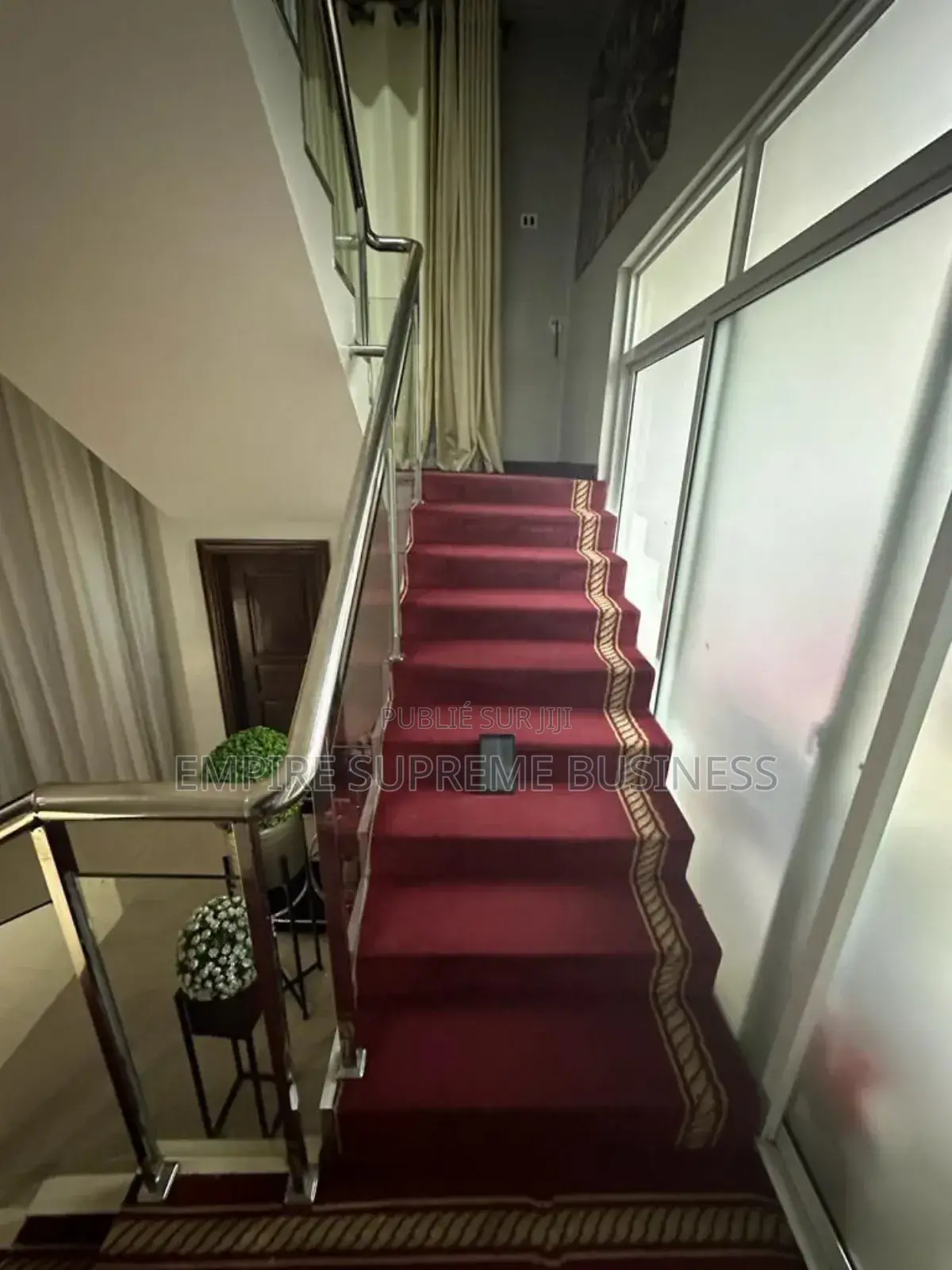 5chbre Villa dans Empire Supreme, Ngaliema à Vendre