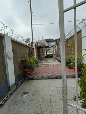 3chbre Villa dans Empire Supreme, Ngaliema à Vendre