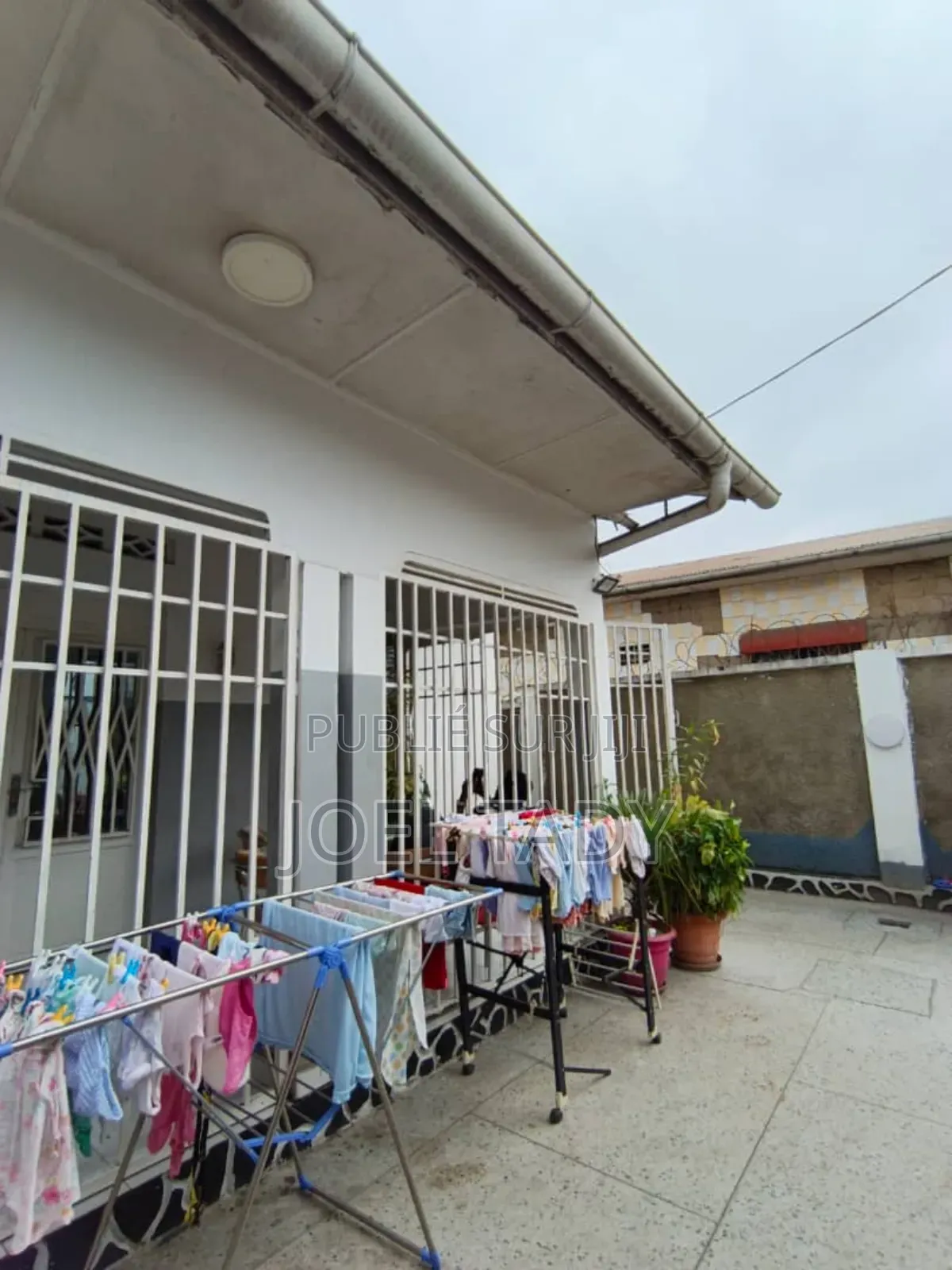 3chbre Villa dans Empire Supreme, Ngaliema à Vendre