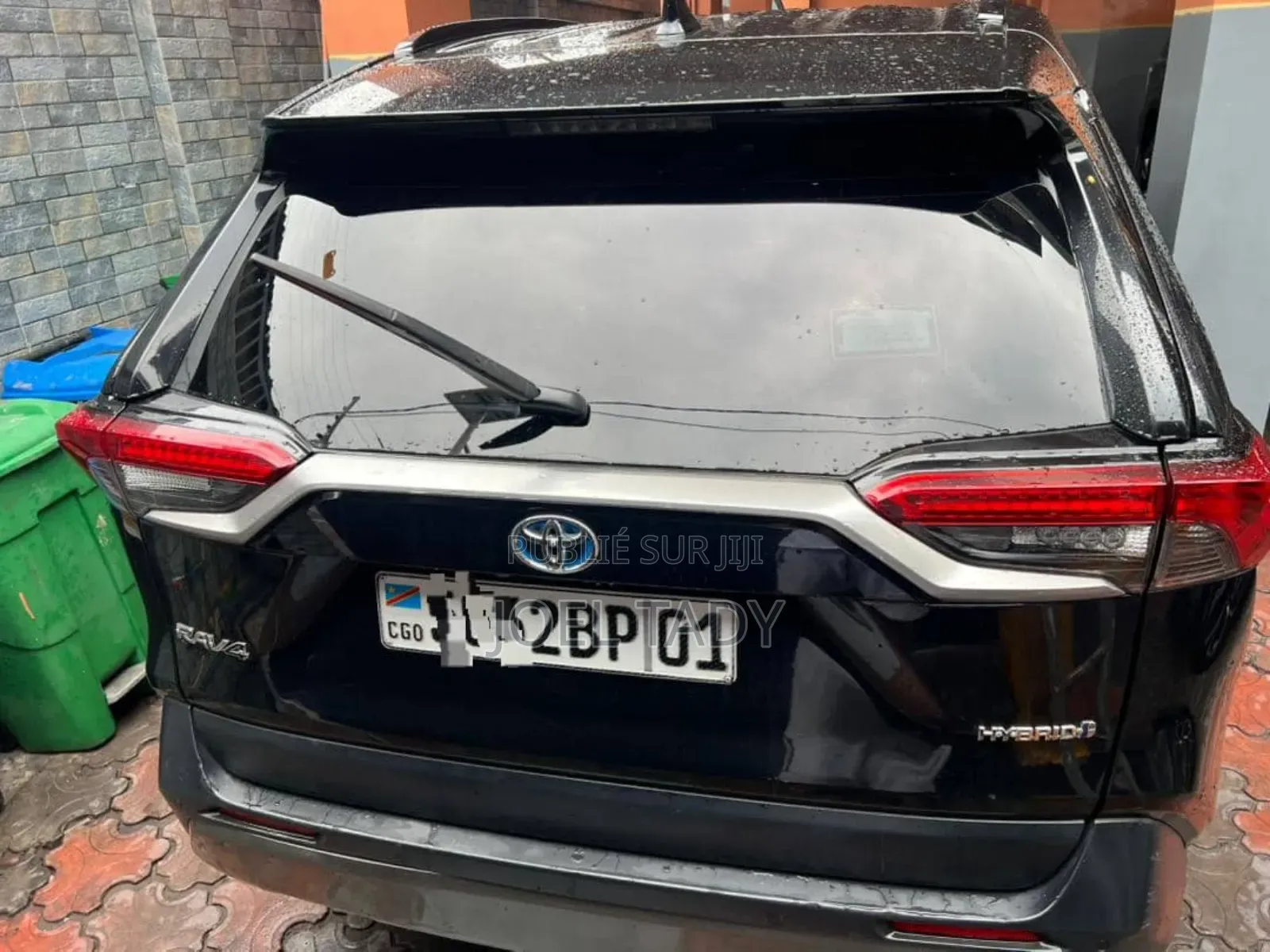 Toyota RAV4 Hybrid 2021 Blue