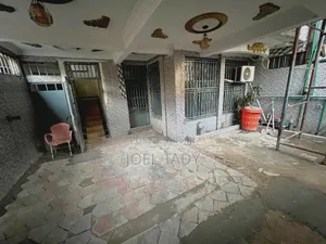 5chbre Maison de ferme dans Empire Supreme, Ngaliema à Vendre