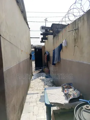 Parcelle Commerciale Sur La Chaussée De Kimwenza – Yolo Nord / Kalamu