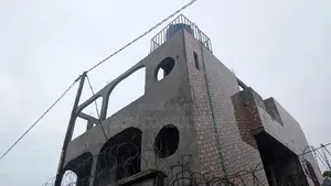 2chbre Villa dans Terre Jaune, Nsele à Vendre