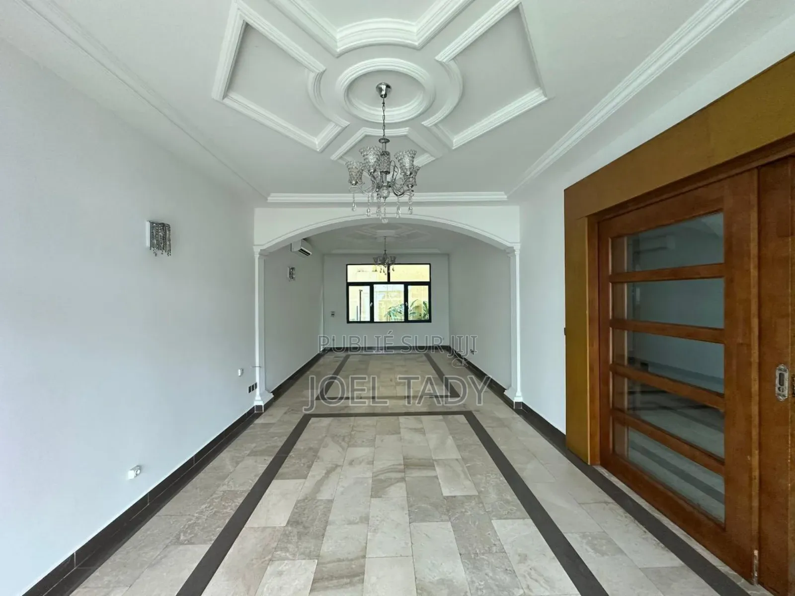 5chbre Villa dans Empire Supreme, Ngaliema à Louer