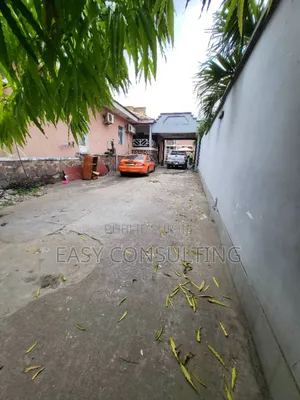 1chbre Studio dans Ma Campagne, Ngaliema à Vendre