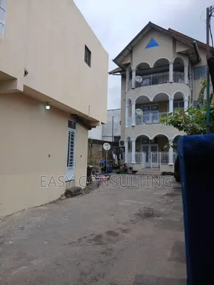 3chbre Villa dans 12 Ème Rue, Limete à Vendre