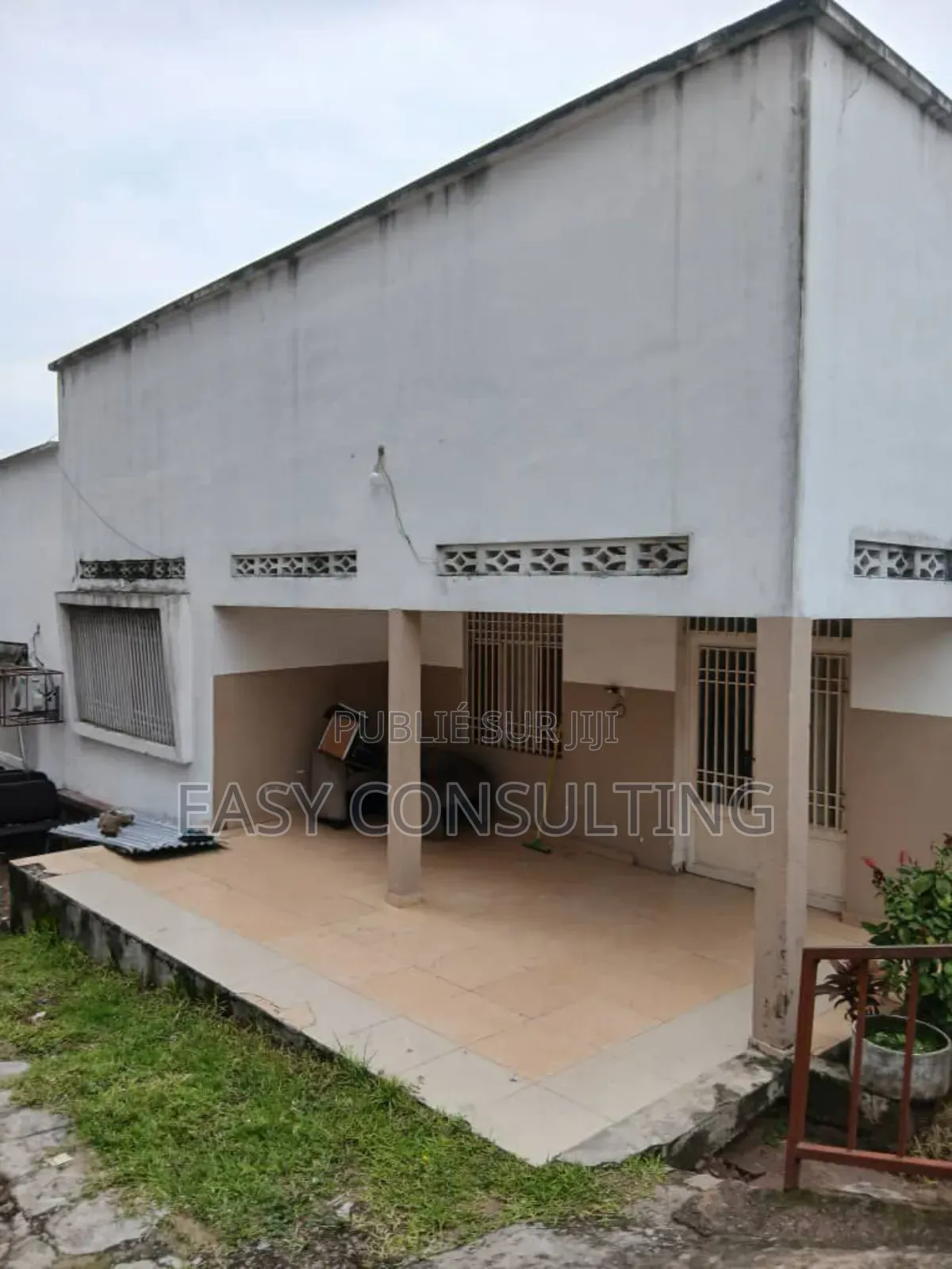 Morcellement Prêt À Bâtir À Ma Campagne - Ngaliema