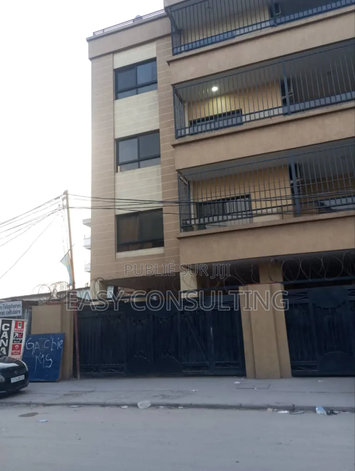 3chbre Villa dans Komoriko, Kintambo à Vendre