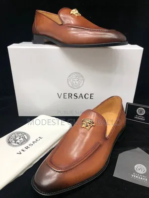 Vente Des Chaussures en Gros Et en Détail