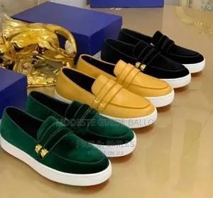 Vente Des Chaussures Homme en Gros Et en Détail