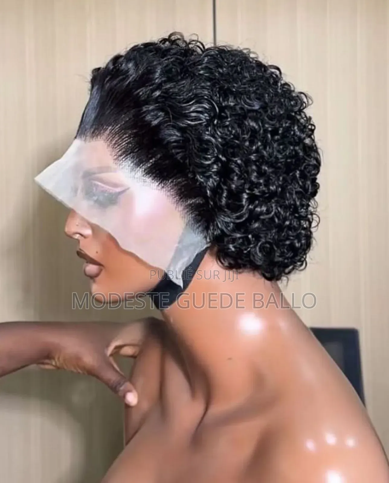 Vente Des Perruques en Gros Et en Détail