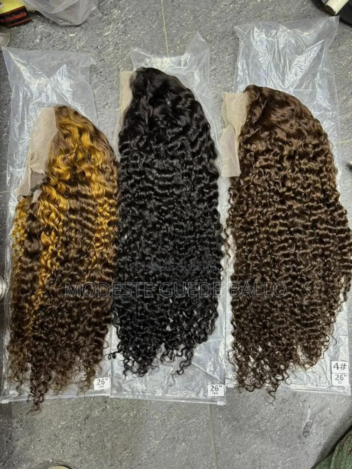 Perruques en Gros Et en Détail