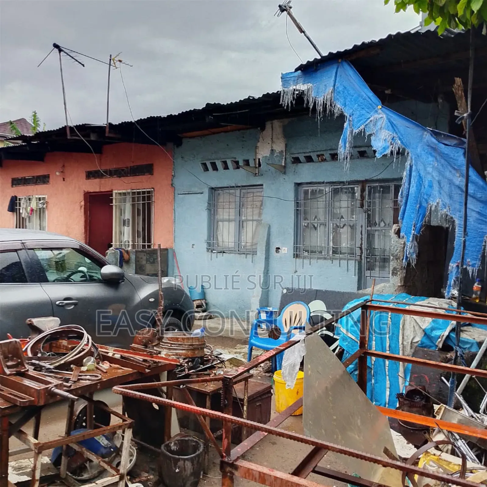 1chbre Villa dans Super, Lemba à Vendre