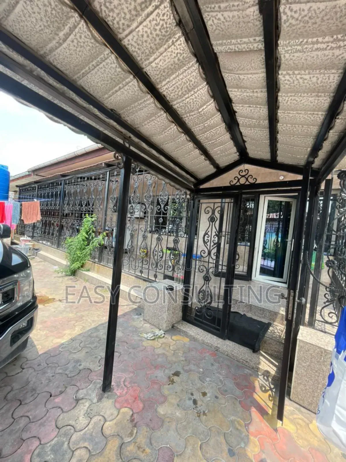 5chbre Villa dans 5 Ème Rue, Limete à Vendre